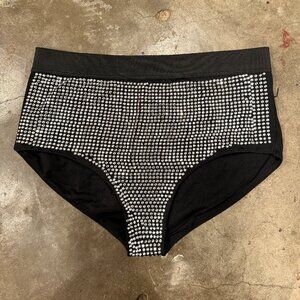 Kikiriki Punk Rock Studded Booty Shorts \\ Size Large // Black, silver